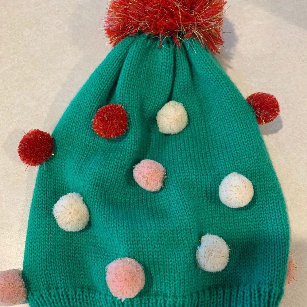 New York and Company Holiday Winter Cap